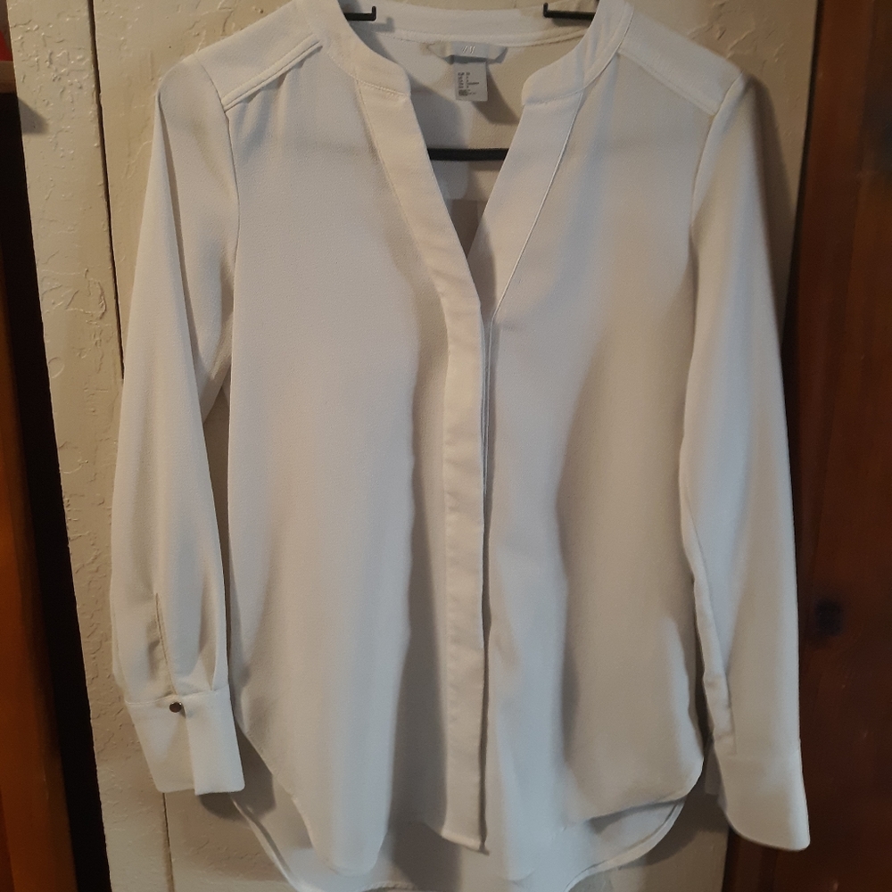 H&M white button up shirt.